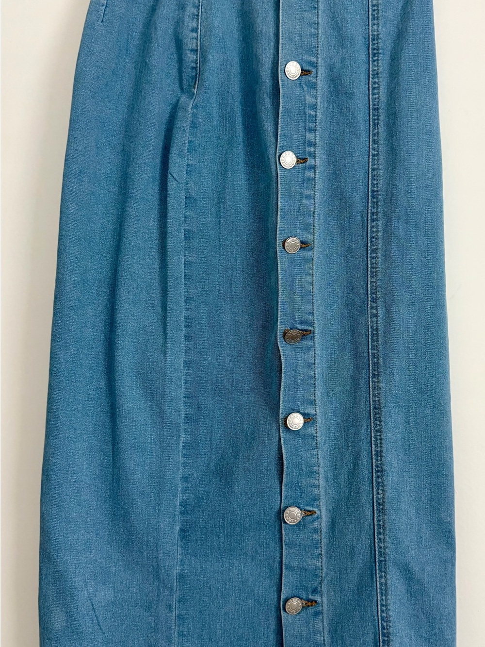 Button-Front Maxi Denim Skirt in Blue